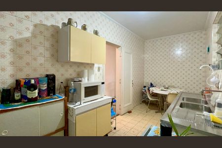 Apartamento à venda com 140m², 3 quartos e 2 vagas Apartamento à venda com 140m², 3 quartos e 2 vagasCozinha