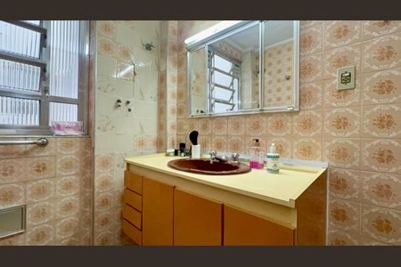 Apartamento à venda com 140m², 3 quartos e 2 vagas Apartamento à venda com 140m², 3 quartos e 2 vagasBanheiro