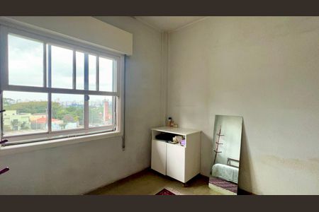 Apartamento à venda com 140m², 3 quartos e 2 vagas Apartamento à venda com 140m², 3 quartos e 2 vagasQuarto 1