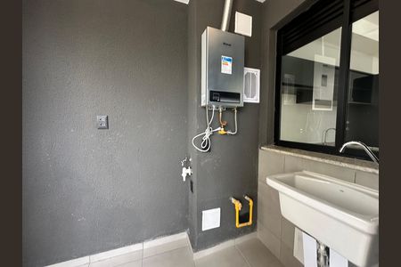 Área de Serviço de apartamento para alugar com 2 quartos, 48m² em Vila Engenho Novo, Barueri