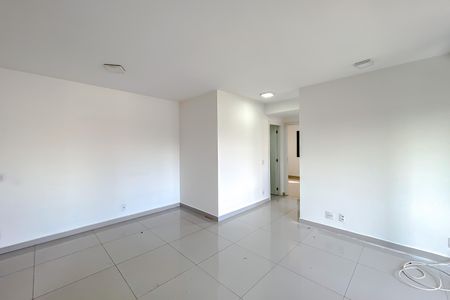 Apartamento para alugar com 70m², 2 quartos e 1 vaga Apartamento para alugar com 70m², 2 quartos e 1 vagaSala