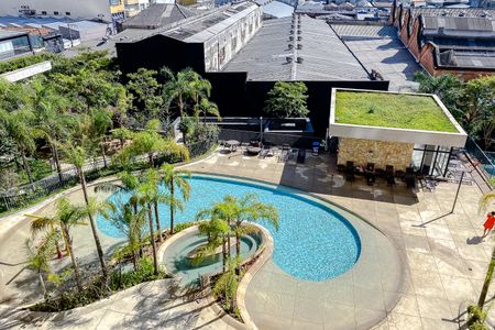 Apartamento para alugar com 70m², 2 quartos e 1 vaga Apartamento para alugar com 70m², 2 quartos e 1 vagaÁrea comum - Piscina