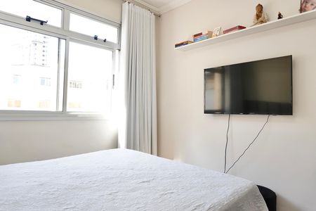 Quarto 1 de apartamento para alugar com 2 quartos, 65m² em Cruzeiro, Belo Horizonte