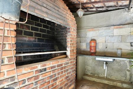Apartamento para alugar com 65m², 2 quartos e 1 vaga Apartamento para alugar com 65m², 2 quartos e 1 vagaChurrasqueira