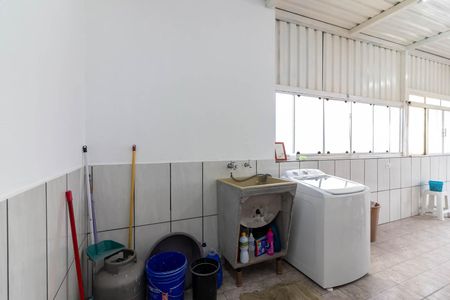 Casa 2 - Área de Serviço de casa à venda com 8 quartos, 390m² em Jardim Elisa Maria, São Paulo