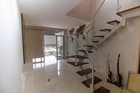 Apartamento para alugar com 2 quartos, 180m² em Santa Rosa, Niterói