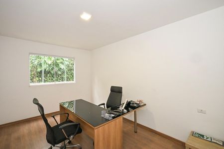 Casa para alugar com 690m², 6 quartos e 5 vagasQuarto 4