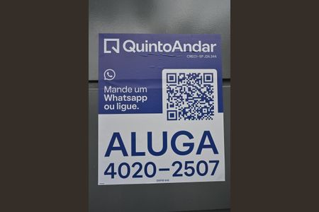 Casa para alugar com 690m², 6 quartos e 5 vagasFachada