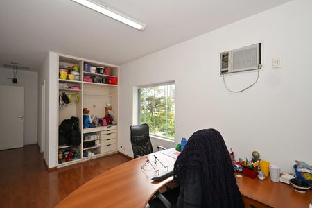 Casa para alugar com 690m², 6 quartos e 5 vagasSuíte 2