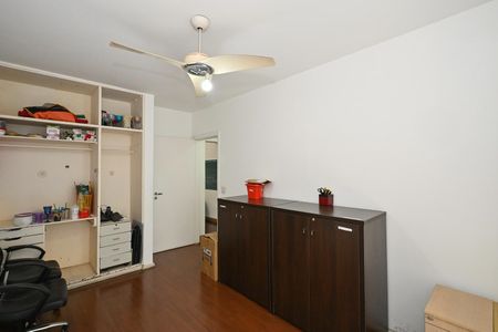 Casa para alugar com 690m², 6 quartos e 5 vagasQuarto 2