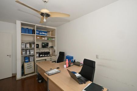 Casa para alugar com 690m², 6 quartos e 5 vagasQuarto 1