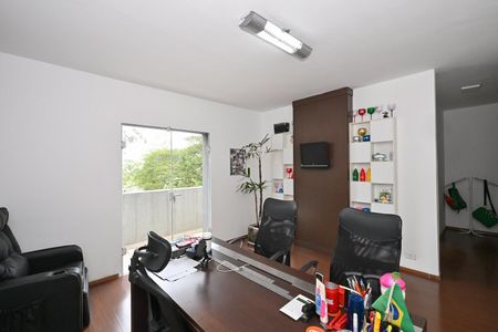 Casa para alugar com 690m², 6 quartos e 5 vagasSuíte 1