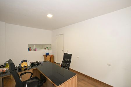 Casa para alugar com 690m², 6 quartos e 5 vagasQuarto 4