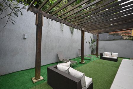 Casa para alugar com 690m², 6 quartos e 5 vagasQuarto 2