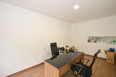 Casa para alugar com 690m², 6 quartos e 5 vagasQuarto 4