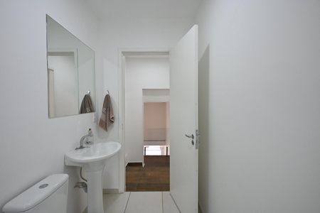 Casa para alugar com 690m², 6 quartos e 5 vagasBanheiro 2