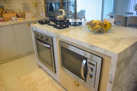 Casa de condomínio para alugar com 235m², 2 quartos e 4 vagas