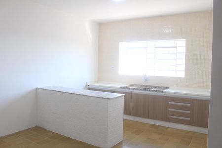 Cozinha de casa para alugar com 3 quartos, 180m² em Nova Gerti, São Caetano do Sul