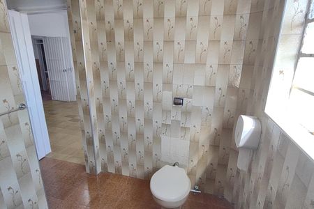Banheiro de casa para alugar com 3 quartos, 180m² em Nova Gerti, São Caetano do Sul