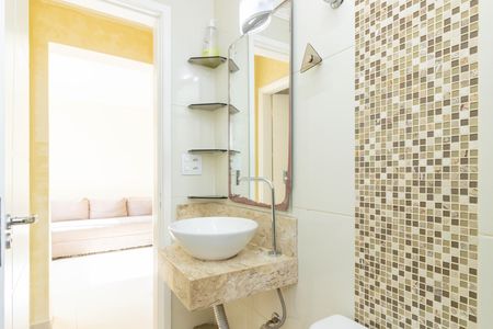 Banheiro de apartamento para alugar com 2 quartos, 52m² em Cidade D’abril, São Paulo