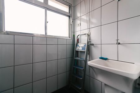 Apartamento à venda com 57m², 2 quartos e 1 vaga Apartamento à venda com 57m², 2 quartos e 1 vagaÁrea de Serviço