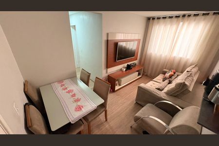 Sala de apartamento para alugar com 2 quartos, 49m² em Jardim Angela (Zona Leste), São Paulo