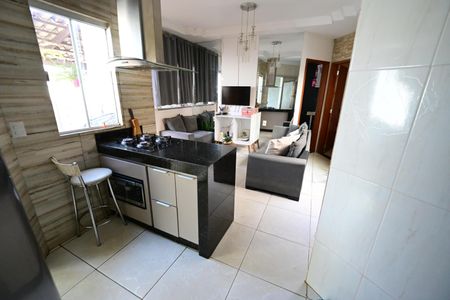 Casa à venda com 125m², 3 quartos e 2 vagas