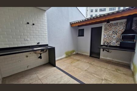 Casa à venda com 3 quartos, 140m² em Jardim Sabara, São Paulo