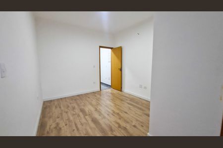 Casa à venda com 3 quartos, 140m² em Jardim Sabara, São Paulo