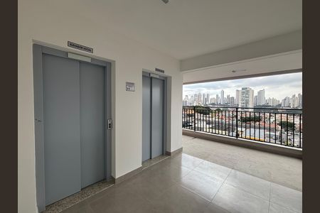 Apartamento à venda com 40m², 2 quartos e 1 vagaÁrea comum