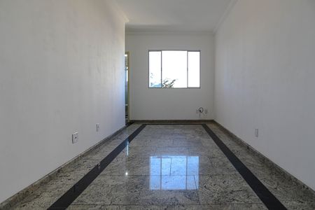 Sala de apartamento para alugar com 2 quartos, 60m² em Nova Mogilar, Mogi das Cruzes
