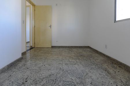 Apartamento para alugar com 60m², 2 quartos e 1 vagaQuarto 2