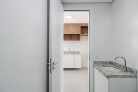 Apartamento à venda com 40m², 2 quartos e 1 vaga Apartamento à venda com 40m², 2 quartos e 1 vagaBanheiro