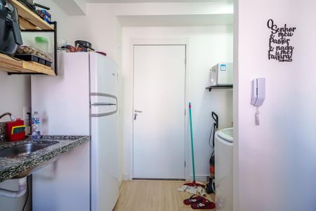 Cozinha de kitnet/studio à venda com 1 quarto, 29m² em Butantã, São Paulo