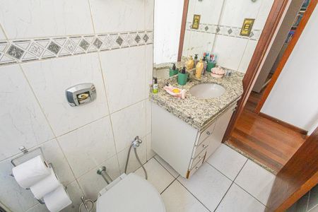 banheiro de apartamento à venda com 3 quartos, 126m² em Vila Paquetá, Belo Horizonte