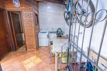 Apartamento à venda com 126m², 3 quartos e 2 vagas Apartamento à venda com 126m², 3 quartos e 2 vagasarea privativa e de serviço
