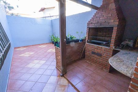 Apartamento à venda com 126m², 3 quartos e 2 vagas Apartamento à venda com 126m², 3 quartos e 2 vagasarea privativa e de serviço