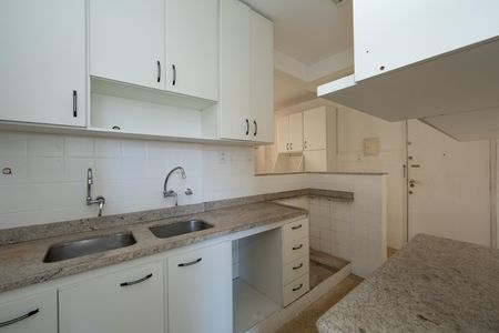 Apartamento para alugar com 119m², 3 quartos e 1 vaga Apartamento para alugar com 119m², 3 quartos e 1 vagaCozinha