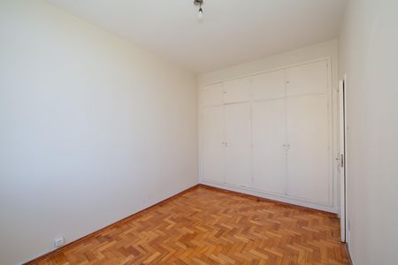 Apartamento para alugar com 119m², 3 quartos e 1 vaga Apartamento para alugar com 119m², 3 quartos e 1 vagaQuarto 3