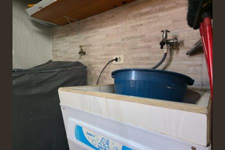 Área de Serviço e churrasqueira de casa de condomínio para alugar com 2 quartos, 170m² em Jardim Albertina, Guarulhos