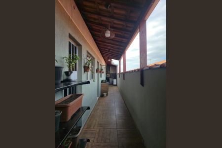 Corredor de casa de condomínio para alugar com 2 quartos, 170m² em Jardim Albertina, Guarulhos