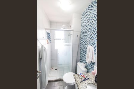 Banheiro de apartamento à venda com 2 quartos, 65m² em Aldeia, Barueri