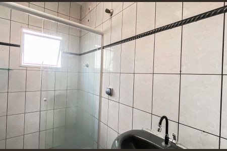Banheiro de casa para alugar com 3 quartos, 150m² em Parque Boturussu, São Paulo