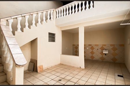 Área de Serviço de casa para alugar com 3 quartos, 150m² em Parque Boturussu, São Paulo