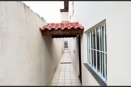 Casa para alugar com 150m², 3 quartos e 2 vagas Casa para alugar com 150m², 3 quartos e 2 vagasCorredor