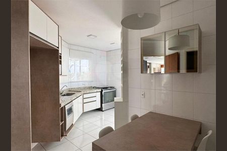 Casa à venda com 4 quartos, 172m² em Observatório, Vinhedo