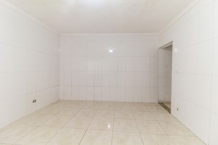 Casa à venda com 214m², 2 quartos e 4 vagas Casa à venda com 214m², 2 quartos e 4 vagasCozinha