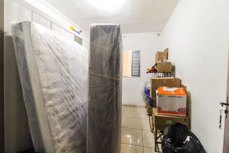 Casa à venda com 214m², 2 quartos e 4 vagas Casa à venda com 214m², 2 quartos e 4 vagasQuarto 2