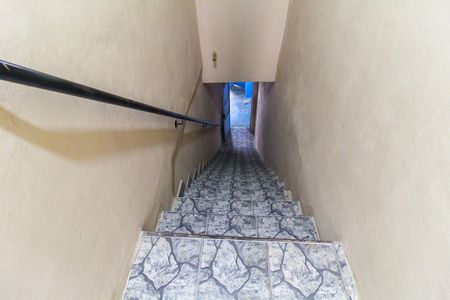 Casa à venda com 214m², 2 quartos e 4 vagas Casa à venda com 214m², 2 quartos e 4 vagasEntrada