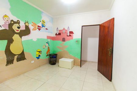 Casa à venda com 214m², 2 quartos e 4 vagas Casa à venda com 214m², 2 quartos e 4 vagasQuarto 1